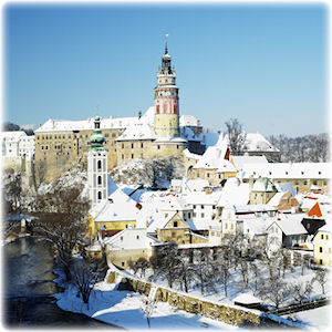 Cesky Krumlov, auch Böhmisch Krumau genannt, ist eine Stadt in der Tschechischen Republik. Blick auf Böhmisch Krumau im Winter.